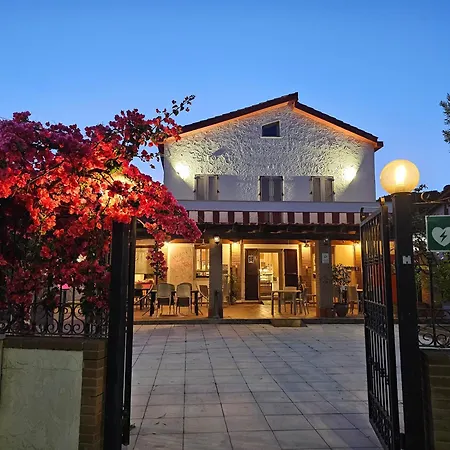 Penzion Domo Maddalena Beach - Restaurant - Gym *